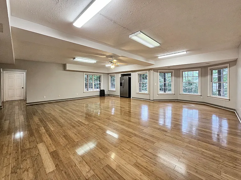 7335 Craigleith Dr — Photo 41