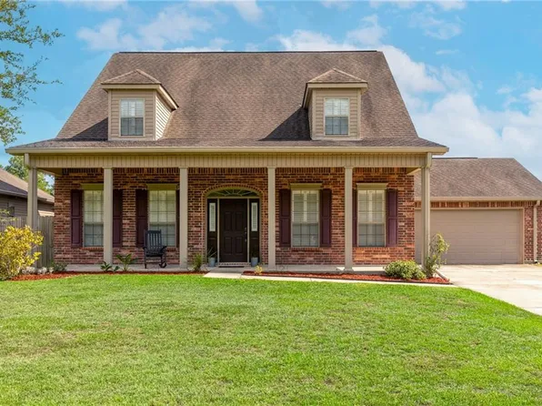 428 Autumn Haven Cir, Lacombe, LA 70445