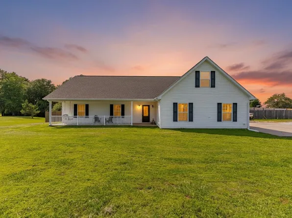 4853 N Pleasant Valley Rd, Robards, KY 42452