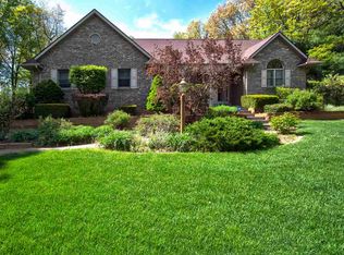 30189 N Cobus Dr, Elkhart, IN 46514