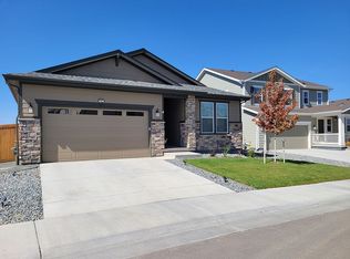 829 N Vandriver Way, Aurora, CO 80018
