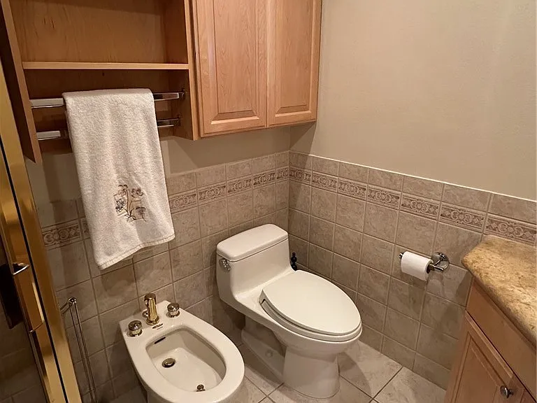 2706 Honolulu Ave #111 — Photo 17