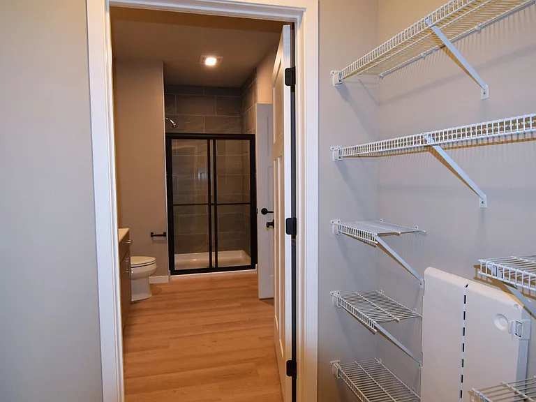 The Tuxedo Apartments — Photo 30