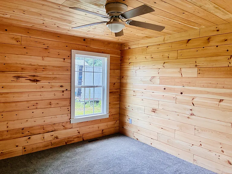 3634 Douglas Hyatt Rd — Photo 18