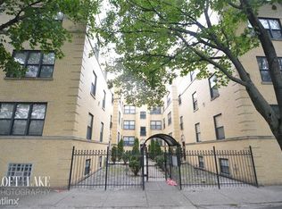 4345 N Sawyer Ave #B2, Chicago, IL 60618