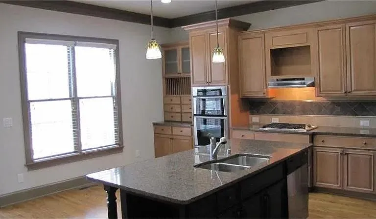 6556 Bennington Bluff Ct — Photo 11
