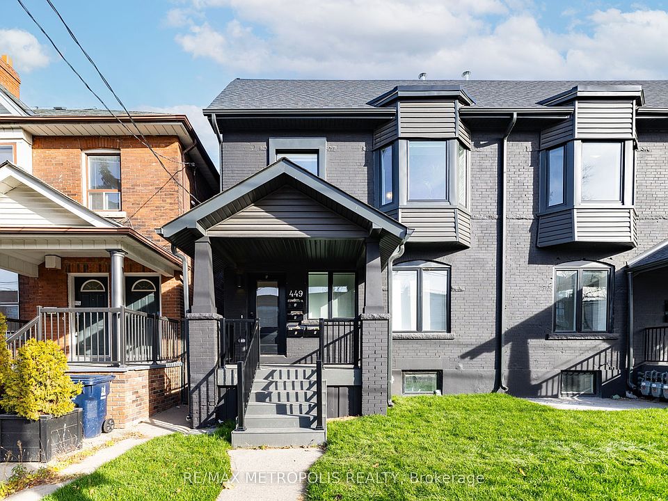 1st image of 449 Lansdowne Ave