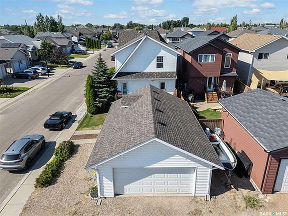 4th image of 571 Maguire Ln