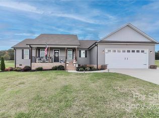3648 Kimber Ln, Sherrills Ford, NC 28673