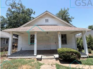 109 Watts Ave, Greenville, SC 29601
