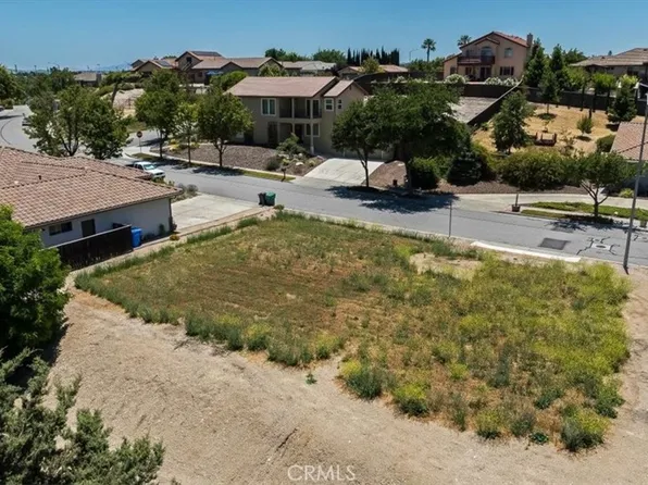 679 Red Cloud Rd #9, Paso Robles, CA 93446