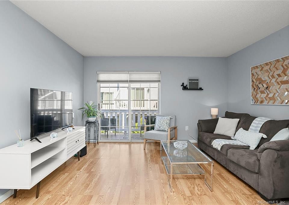 1st image of 2612 North Ave Unit E14