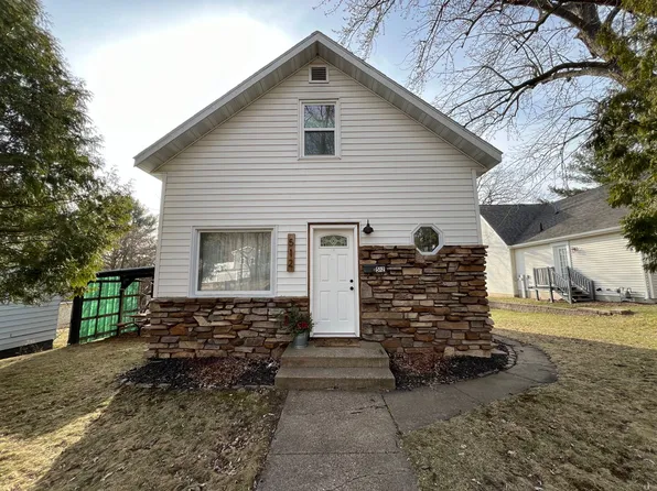 512 N 12th St, Wausau, WI 54403