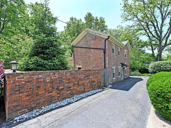 1233 Grace Ave, Cincinnati, OH 45208