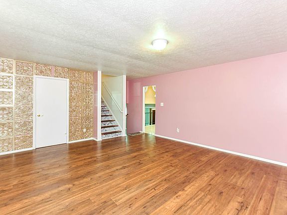 4th image of 2249 N Hogan Dr