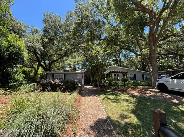 512 Wesley Oak Cir, Saint Simons Island, GA 31522