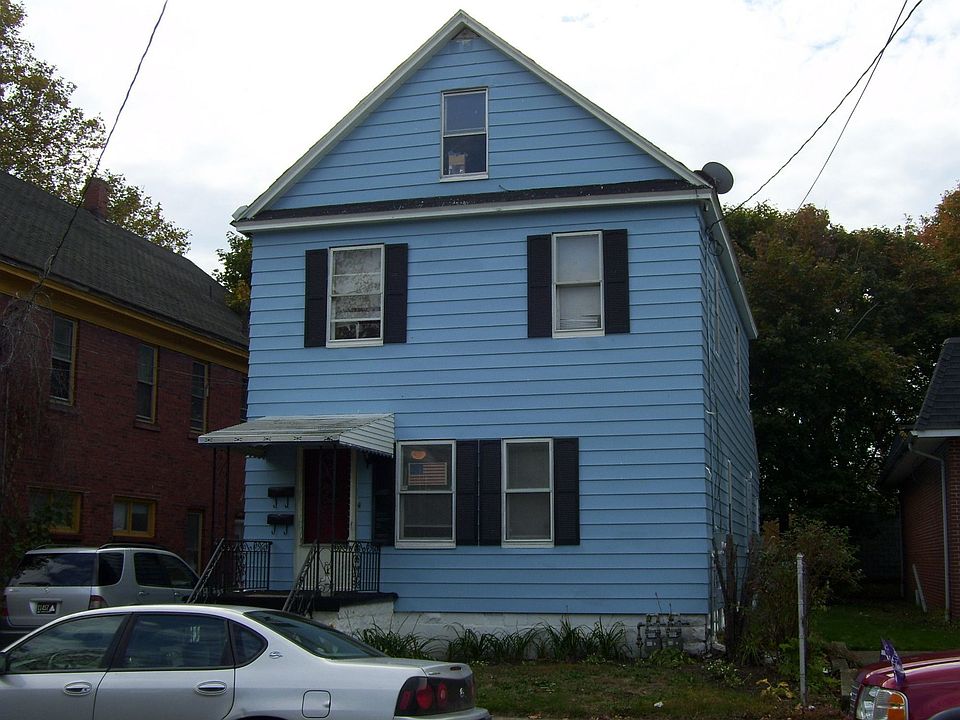 1st image of 670 Hess Ave