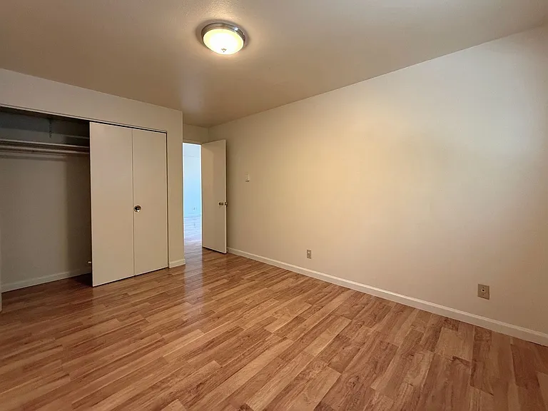 3837 Woodland Park Ave N #3831 — Photo 11