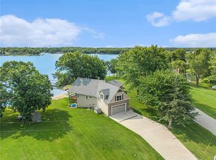 108 Lakeside Point, Gallatin, MO 64640
