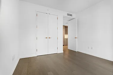 Rented by BARNES New York