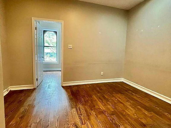 3rd image of 433 E 80th St APT 10