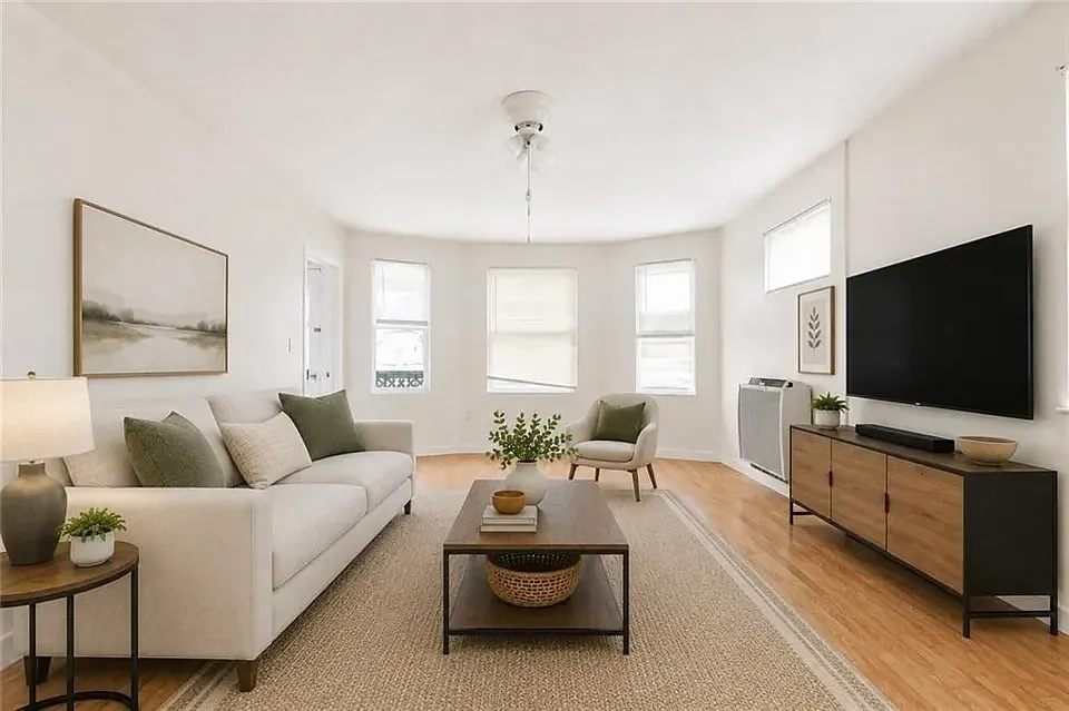 2 bed, 820 sqft, $1,650 — Photo 3