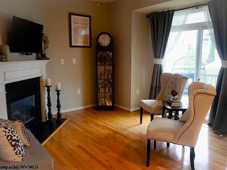 409 Saint Andrews Dr — Photo 10