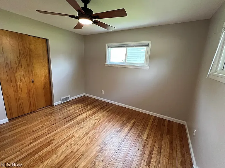 25716 Westwood Rd — Photo 16