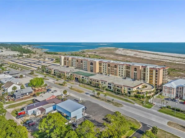 1601 Bienville Blvd APT 117, Dauphin Island, AL 36528