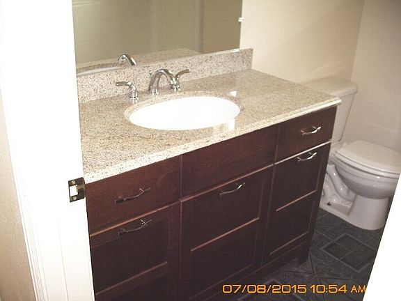4th image of 275 N Washington St