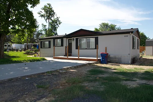 2557 E Beacon Light Rd Photo 1 2557 E Beacon Light Rd Photo 1