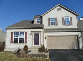 7726 Solomen Run Dr, Blacklick, OH 43004