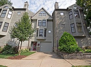 5935 Elwood St, Pittsburgh, PA 15232
