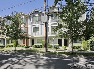 8884 SW Elena Ln, Tigard, OR 97223
