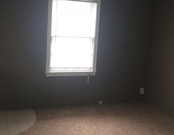 3rd image of 1450 N Denny St