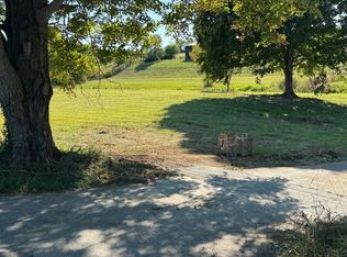 322 Locust Fork Rd, Stamping Ground, KY 40379