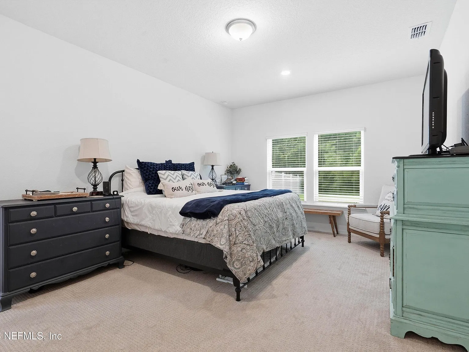 5 bed, 4.0 bath, 2782 sqft, $3,500 — Photo 4