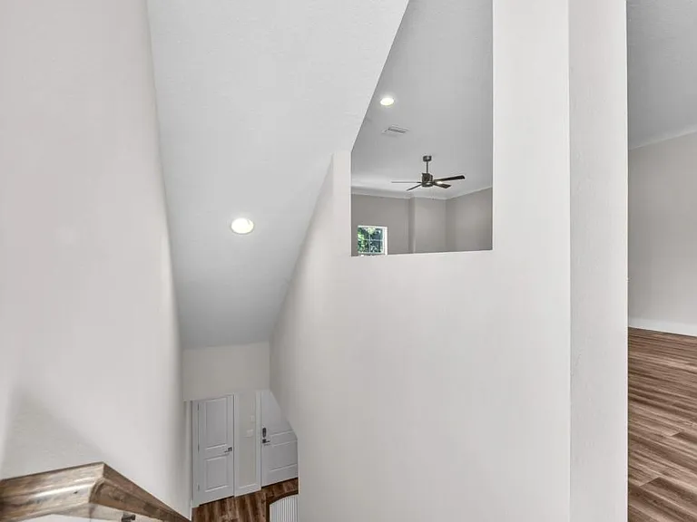 3120 W Azeele St #1 — Photo 36
