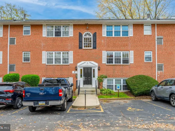 824 South Ave APT P5, Clifton Heights, PA 19018