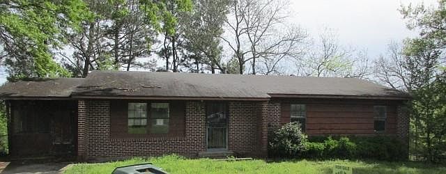 1st image of 348 Hillcrest St