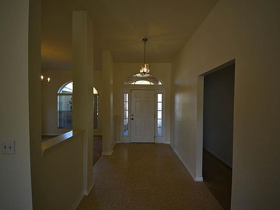 2nd image of 417 Terranova St