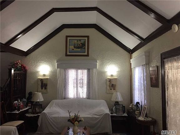 3rd image of 8014 232nd St