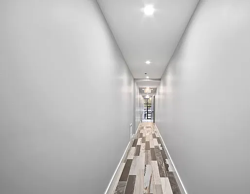 Rented by Lodger Corp | media 46