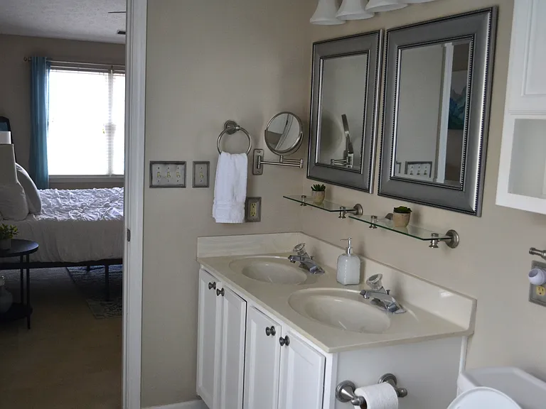 30 E Quail Wood Ln — Photo 10