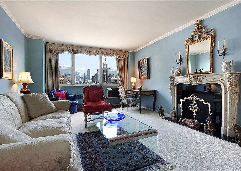 1st image of 77 7th Ave APT 19L