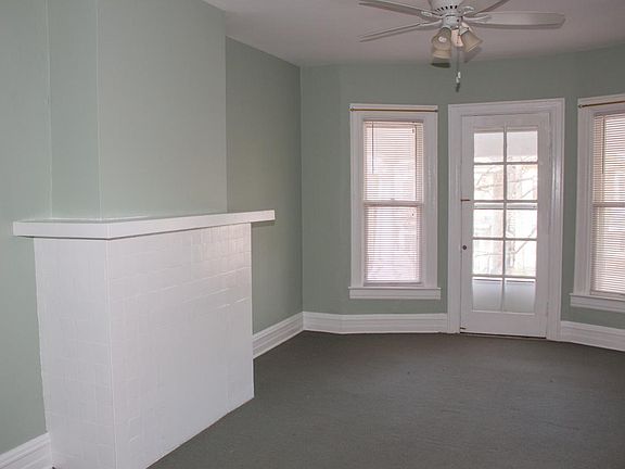 2nd image of 259 Ashland Ave Floor 2