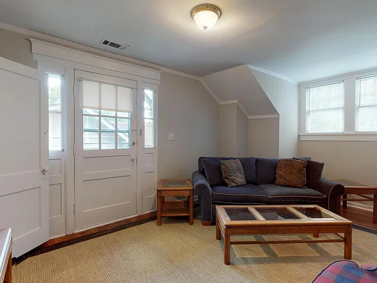 2508B Blair Blvd #B — Photo 3