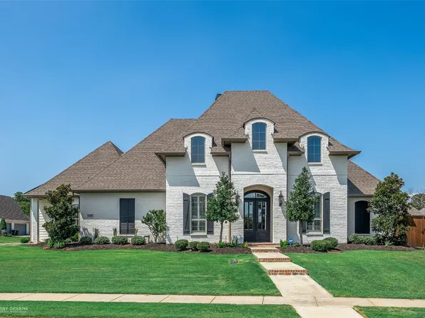 240 Horseguards Ave, Bossier City, LA 71111