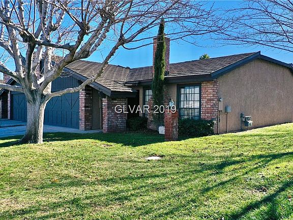 3rd image of 6445 Brushwood Ln