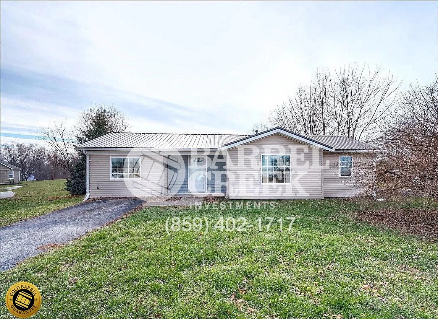 3-Bed 1-Bath House + Granite Countertops & Carport — Photo 2